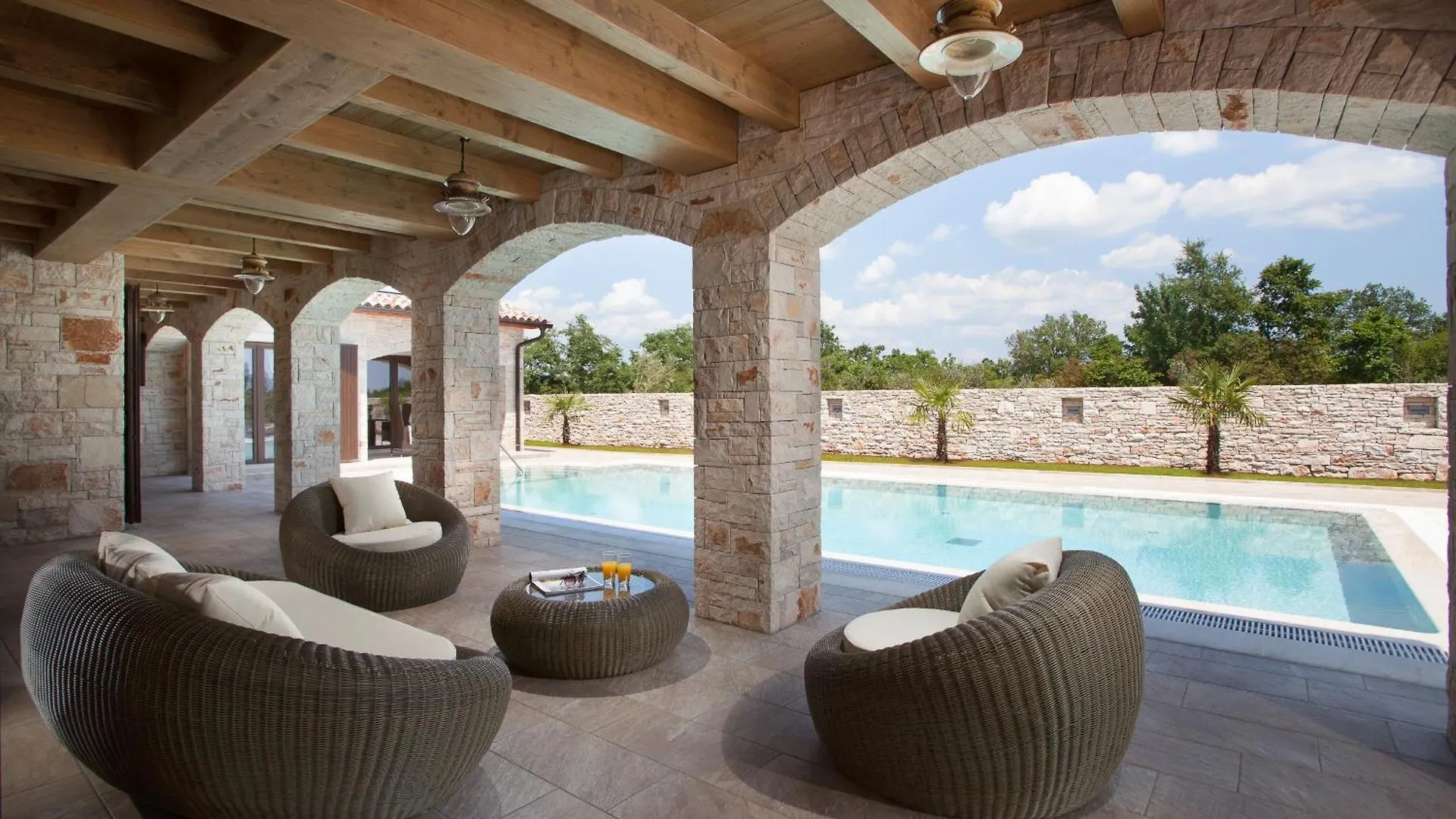 Residence Monaco For 10 People In Central Istria With 65 M2 Private Pool, Large Garden & Spa Svetvincenat