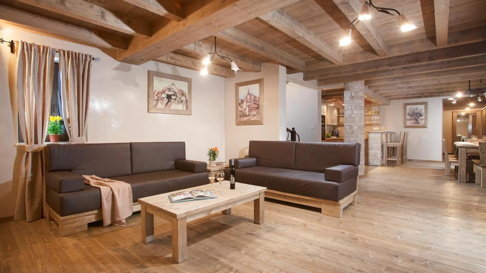 Residence Monaco For 10 People In Central Istria With 65 M2 Private Pool, Large Garden & Spa Svetvincenat Croatia